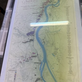 Lyon-Winetours - Where the magic hapens - Wine Tours Near Me - Lyon, 69
