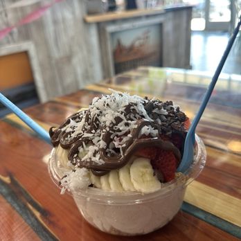 Playa Bowls - Coco Craze- Coconut Bowl - Coffee & Tea Near Me - San Antonio, Texas