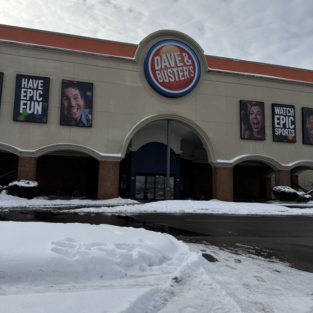 Dave & Buster's Springdale - Cincinnati - Arcades Near Me - Springdale, Ohio