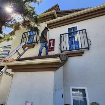 Duarte's General Construction - AFTER SIGN REPLACEMENT (2/4) - General Contractors Near Me - Palmdale, California