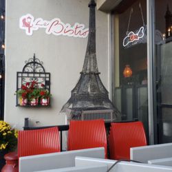 Le Bistro By Liz - Decor