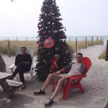 The Mucky Duck - Seafood Near Me - Captiva, Florida
