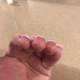 Too thick, foil left under my nail, misshaped Too thick, foil left under my nail, misshaped