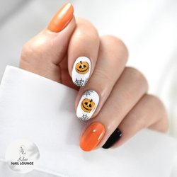 Le Luxe Nail Lounge