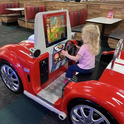 Chuck E. Cheese