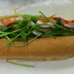 Phu Thinh Market - LOVE there banh mi thit