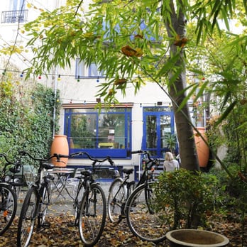 Solar Hôtel - Le jardin et les vélos - Hotels Near Me - Paris, 75