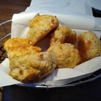 Red Lobster - Delicious garlic cheddar biscuits! Celebrating my husband's 45th birthday! - Seafood Near Me - Oklahoma City, Oklahoma Red Lobster - Delicious garlic cheddar biscuits! Celebrating my husband's 45th birthday! - Seafood Near Me - Oklahoma City, Oklahoma