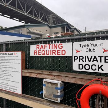 Prism Graphics - Lake Union dock signs - Graphic Design Near Me - Seattle, Washington Prism Graphics - Lake Union dock signs - Graphic Design Near Me - Seattle, Washington