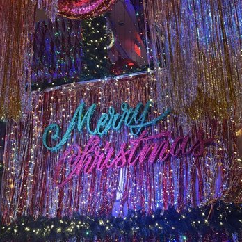 Frosty's Christmas Bar - Bars Near Me - Austin, Texas