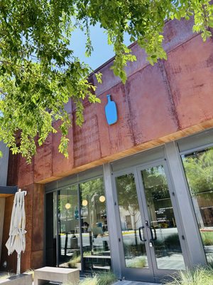 Blue Bottle Coffee by null