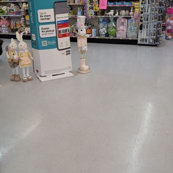 CVS Pharmacy - Inside - Drugstores Near Me - Fairbury, Illinois