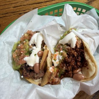La Taqueria - Super tacos (1 carne asada, 1 carnitas) - Mexican Near Me - San Francisco, California
