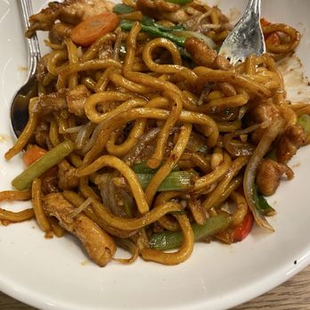 Hard Rock Casino Tejon - At the Asian restaurant- Chicken Lo-Mein - Casinos Near Me - Mettler, California Hard Rock Casino Tejon - At the Asian restaurant- Chicken Lo-Mein - Casinos Near Me - Mettler, California