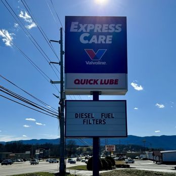 Valvoline Express Care - Front Sign - Oil Change Stations Near Me - Jacksboro, Tennessee Valvoline Express Care - Front Sign - Oil Change Stations Near Me - Jacksboro, Tennessee