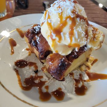 Eddie’s Kitchen - bread pudding - Italian Near Me - Santa Rosa, California