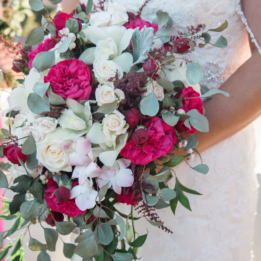 Barliz Flowers - Florists Near Me - Chula Vista, California