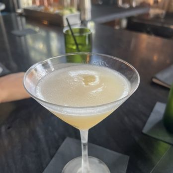 Acqua Di Dea - Pear martini - Seafood Near Me - Cleveland, Ohio Acqua Di Dea - Pear martini - Seafood Near Me - Cleveland, Ohio