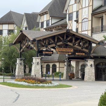Boyne Mountain Resort - Entrance to main lodge. Come sooner! - Ski Resorts Near Me - Boyne Falls, Michigan Boyne Mountain Resort - Entrance to main lodge. Come sooner! - Ski Resorts Near Me - Boyne Falls, Michigan