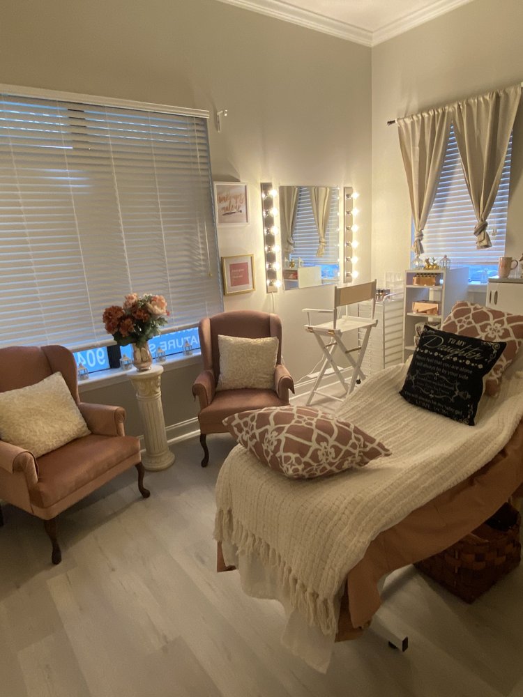 JAX GLAM ROOM Updated July 2024 9140 Golfside Dr, Jacksonville