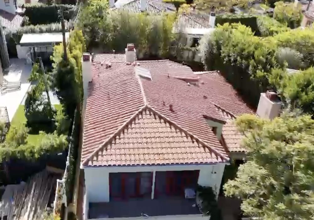 Slide of Best Roofing Solution