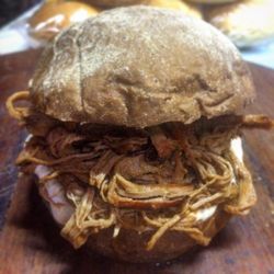 Westside Burger - Nossos Burgers são inspirados no universo Hip Hop, este é o Kendrick Lamar.
