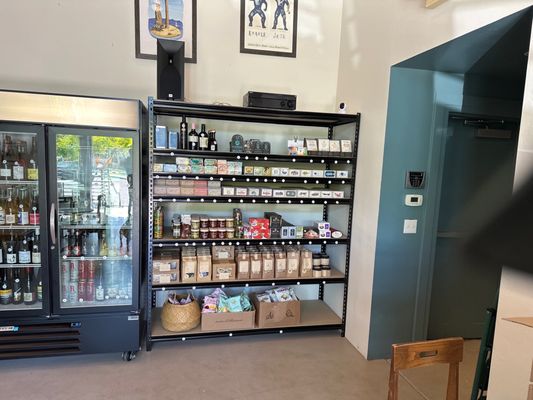 The Punchdown - Bottle Shop + Wine Bar by null