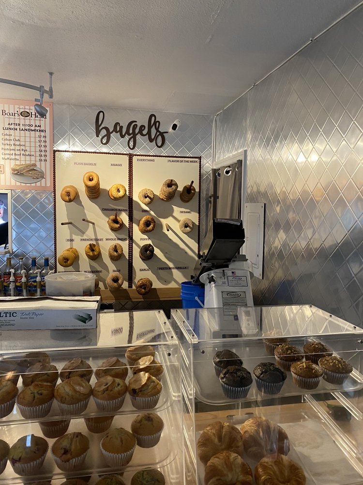 BELLA’S BAKES CAKES AND BAGELS Updated July 2024 105 Photos & 100