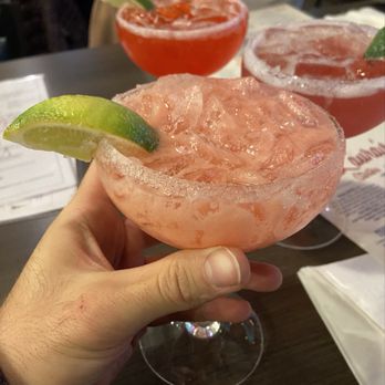 Laura's Bar And Grill - American Near Me - Smithfield, Rhode Island