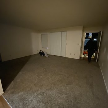 Harvest Apartments - Living room - Apartments Near Me - Oakdale, California Harvest Apartments - Living room - Apartments Near Me - Oakdale, California