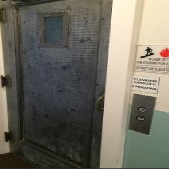 Venice Suites - Don't plan on using the elevator to get your luggage to your room. - Hotels Near Me - Venice, California Venice Suites - Don't plan on using the elevator to get your luggage to your room. - Hotels Near Me - Venice, California