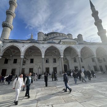 Sultan Ahmet Camii - Blue Mosque - Outside - Landmarks & Historical Buildings Near Me - Istanbul, 34