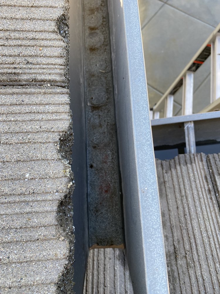 PROWASH ROOF & GUTTER Updated April 2024 26 Photos Brentwood, California Pressure