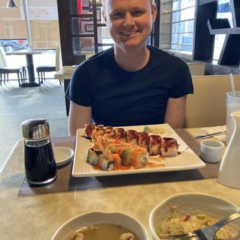 Taku Steakhouse - Miso soup House Salad Rainbow Sushi roll - Japanese Near Me - Columbus, Indiana Taku Steakhouse - Miso soup House Salad Rainbow Sushi roll - Japanese Near Me - Columbus, Indiana