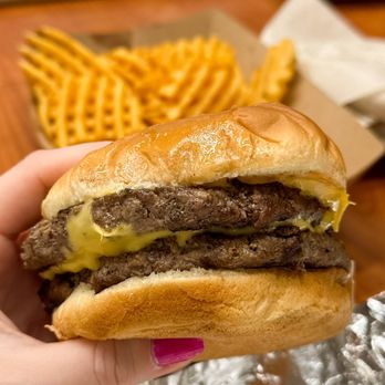 Ocean Terrace Cafe - Cheeseburger and waffle fries - Cafes Near Me - Washington, DC, District of Columbia