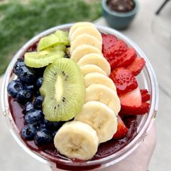 Playa Bowls - Pura Vida Acai Bowl - Addrd kiwi & bananas. A bit pricey but overall really tasty! The açaí was sooo cold.
