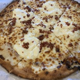 Gluten free white pizza