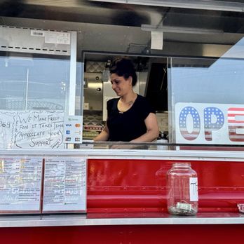 Kzam Foods - Food Trucks Near Me - Sultan, Washington
