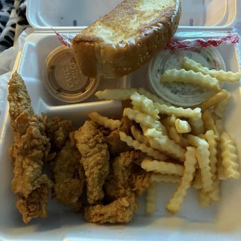 Raising Cane's Chicken Fingers - Hardly any fries? Chickens so small - Fast Food Near Me - Phoenix, Arizona Raising Cane's Chicken Fingers - Hardly any fries? Chickens so small - Fast Food Near Me - Phoenix, Arizona