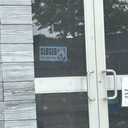 Commonwealth Alternative Care - The sign on the door when I arrived