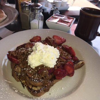 Cafe De Olla - American Near Me - Burbank, California