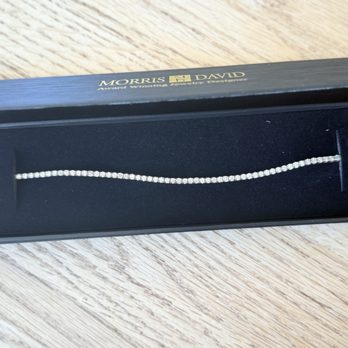 Davizi Jewels - 4ct tennis bracelet - Jewelry Near Me - New York, New York Davizi Jewels - 4ct tennis bracelet - Jewelry Near Me - New York, New York