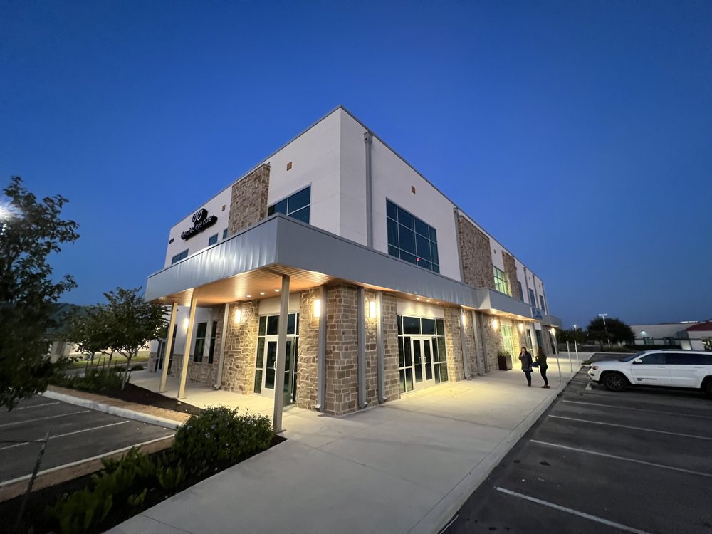 ELEVATED EYE CARE Optometrists 1750 E Common St, New Braunfels, TX