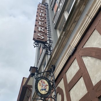 Usinger's - Sign - Meat Shops Near Me - Milwaukee, Wisconsin