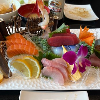 Yamashiro - Sashimi Platter Petite - Japanese Near Me - Redondo Beach, California Yamashiro - Sashimi Platter Petite - Japanese Near Me - Redondo Beach, California