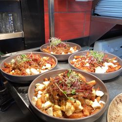Le Chenapan - Poutines ‍