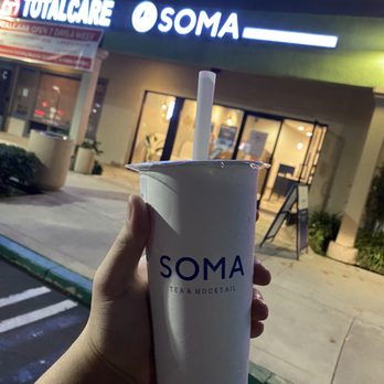 SOMA Tea & Mocktail - Mango High Mountain Oolong Tea - Bubble Tea Near Me - Irvine, California