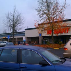 Bi-Mart - Front door with pharmacy walk up window
