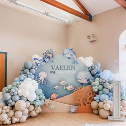 The Simple Luxe - Ocean adventure, under the sea first birthday balloon backdrop in Irvine By the Simple Luxe. #thesimpleluxe