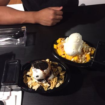 Poop Cafe - Mango and Oreo - Desserts Near Me - Toronto, Ontario